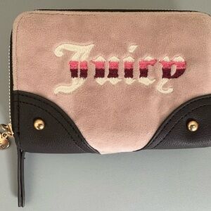 Juicy Couture double zip wallet